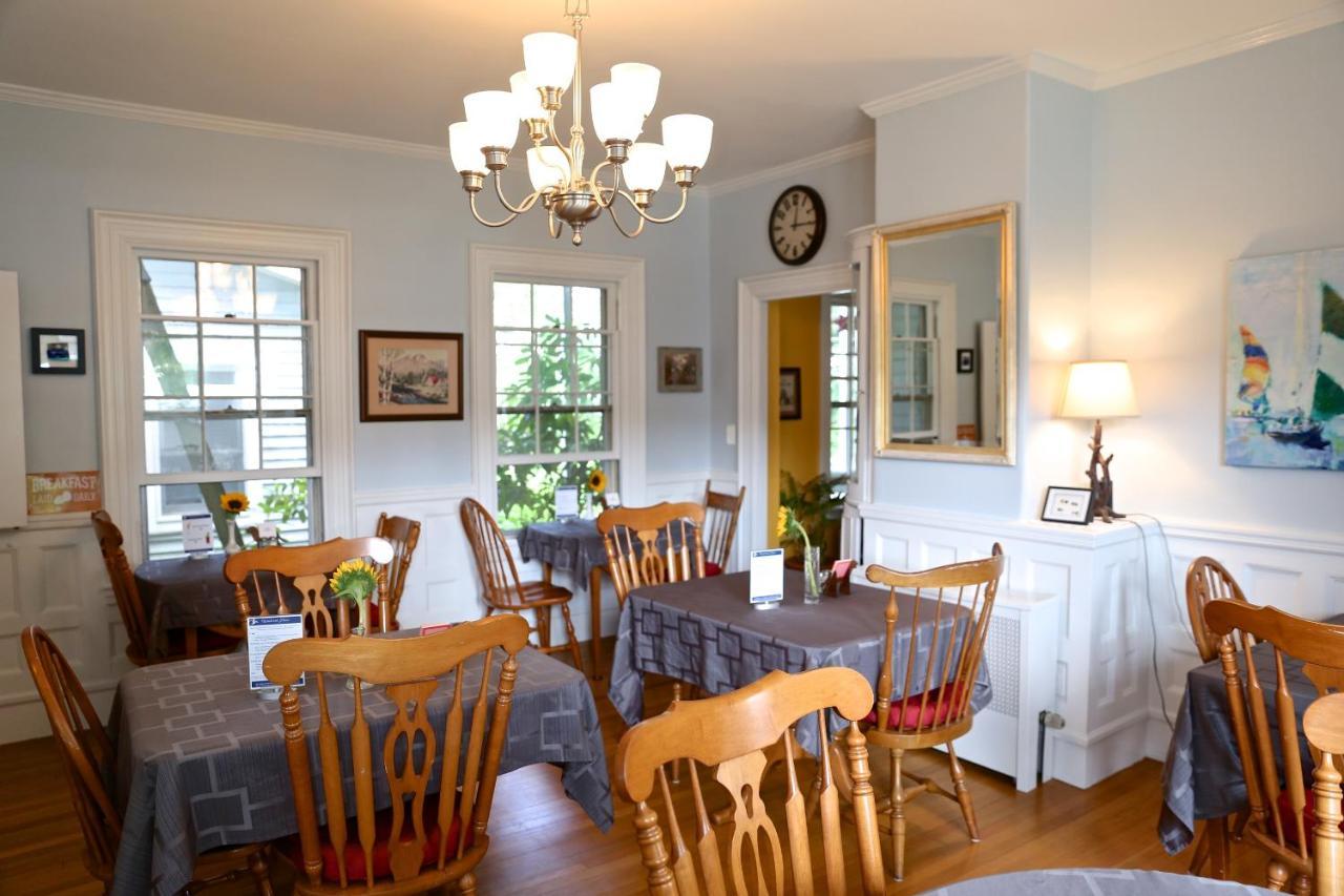 Hotel Camden Windward House Esterno foto