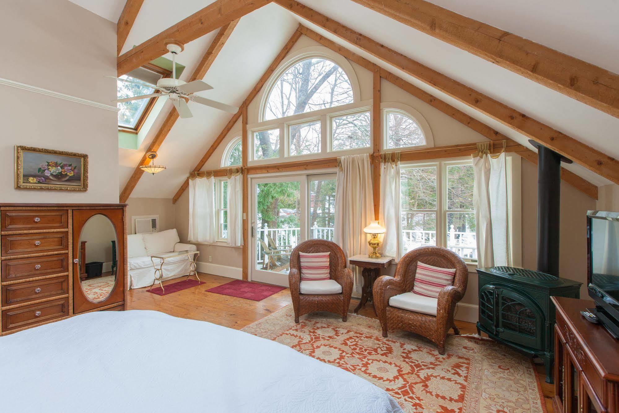 Hotel Camden Windward House Esterno foto